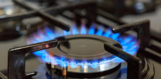 Gas stove